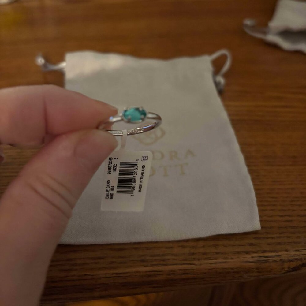 Kendra Scott Ring NWT size 8